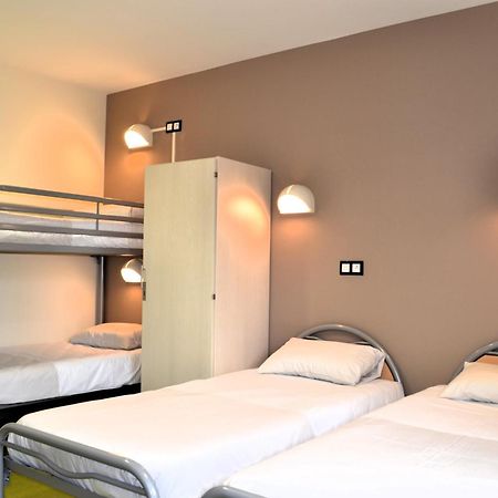 Centre International De Sejour Hostel Laval  Luaran gambar