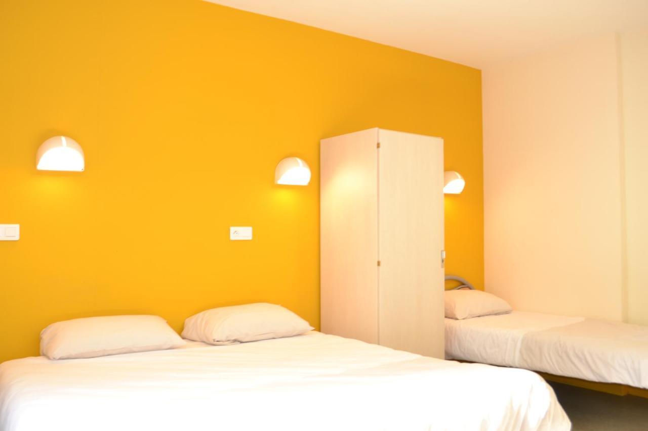 Centre International De Sejour Hostel Laval  Luaran gambar