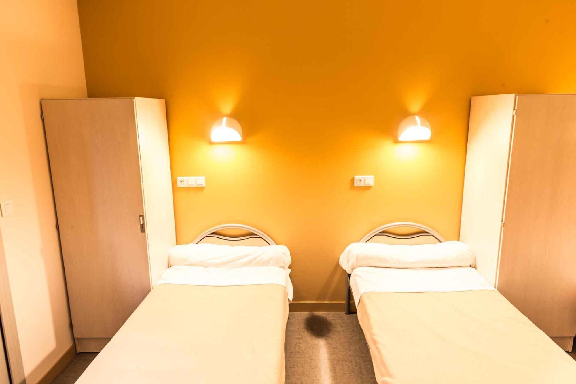 Centre International De Sejour Hostel Laval  Luaran gambar